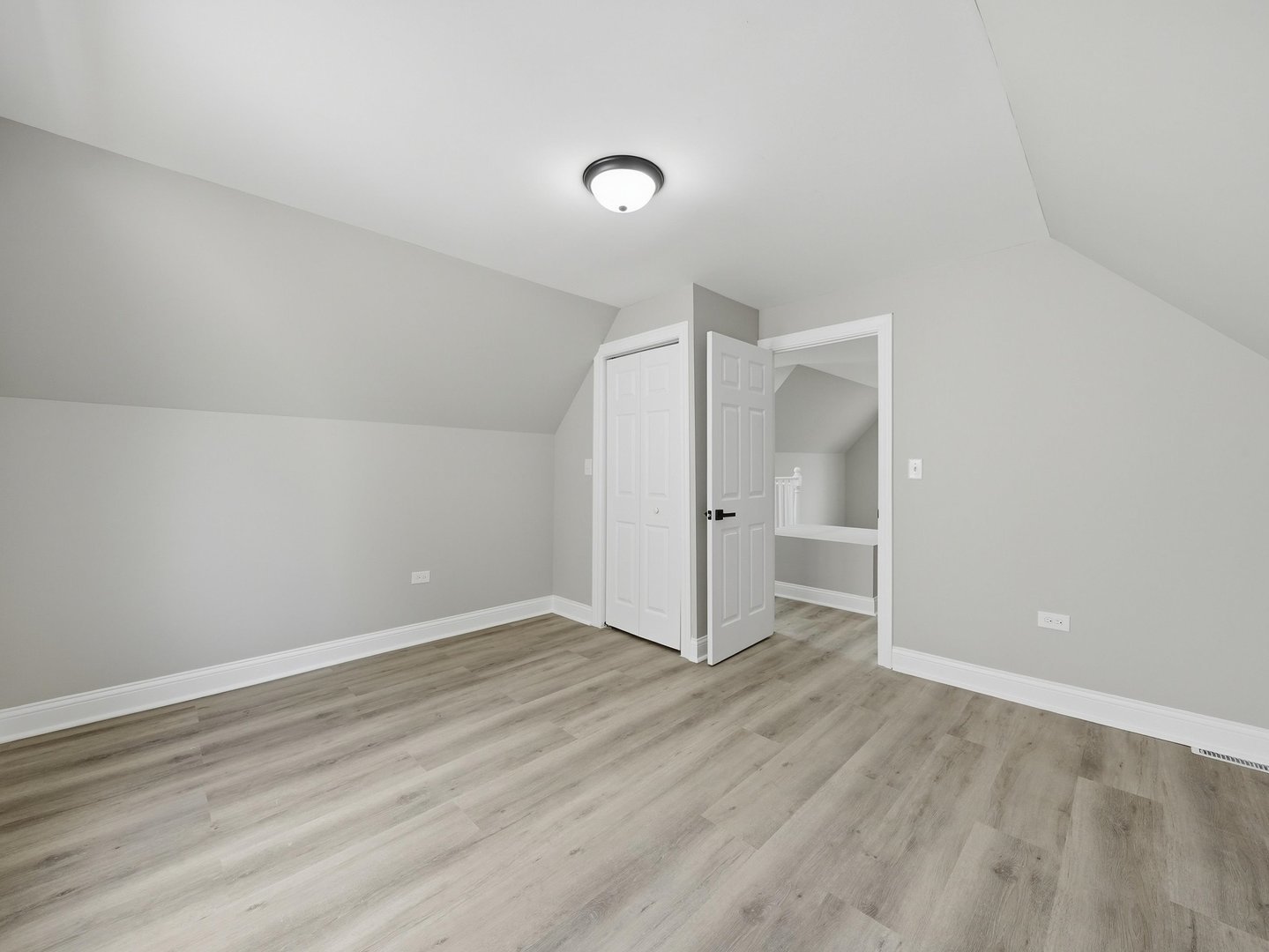 11025 S Avenue O Property Photo 6