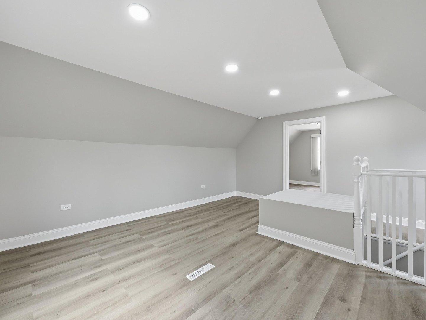 11025 S Avenue O Property Photo 8