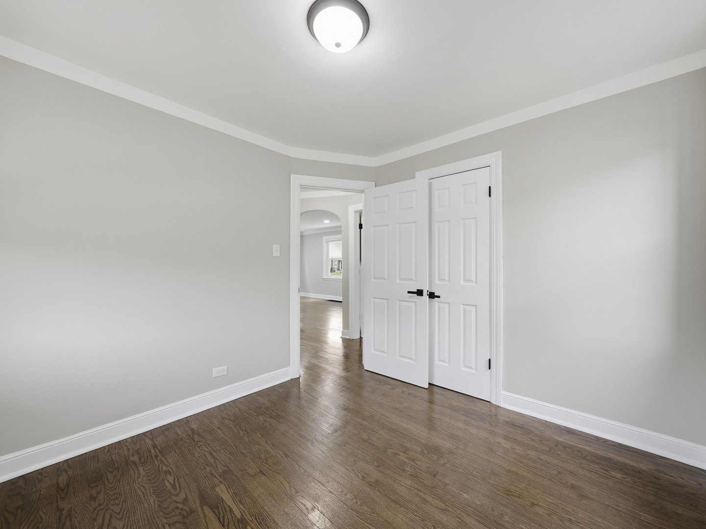 11025 S Avenue O Property Photo 12