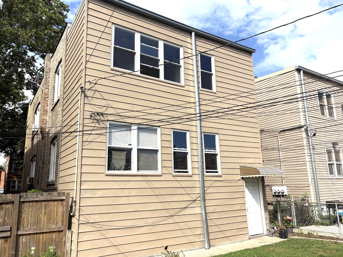 1909 Wesley Avenue Property Photo 11