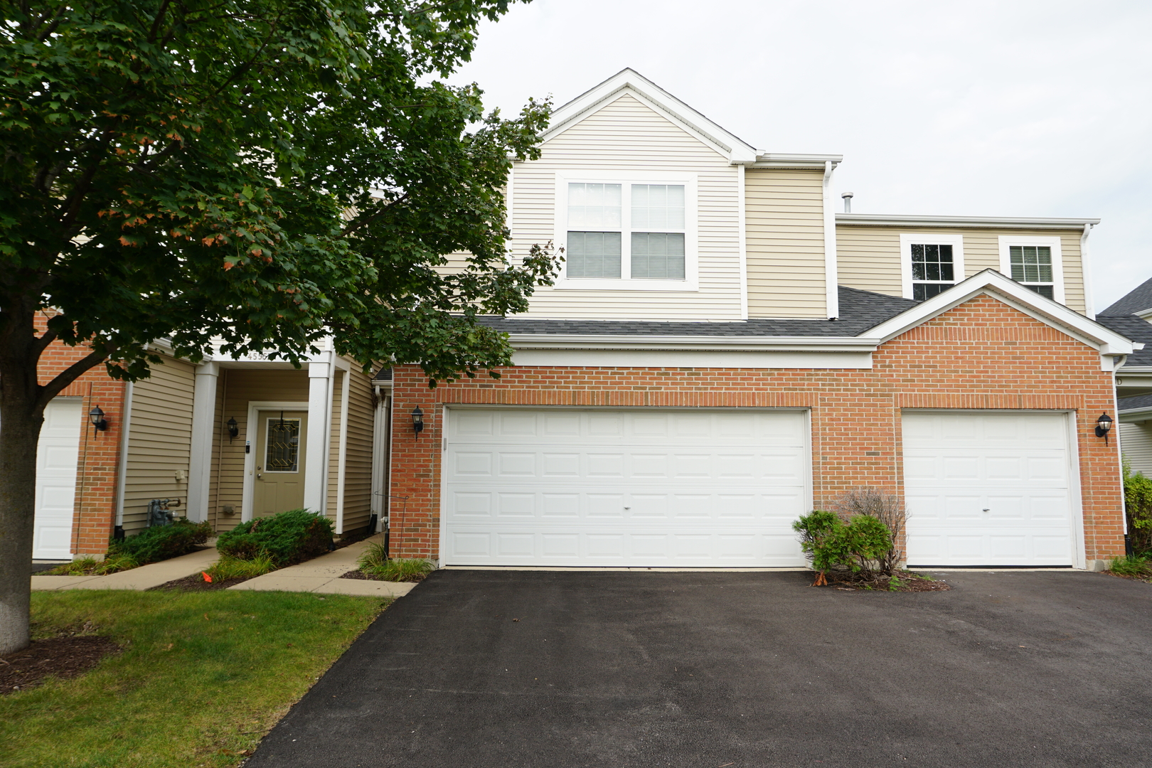 4555 Camden Lane C Property Photo 1