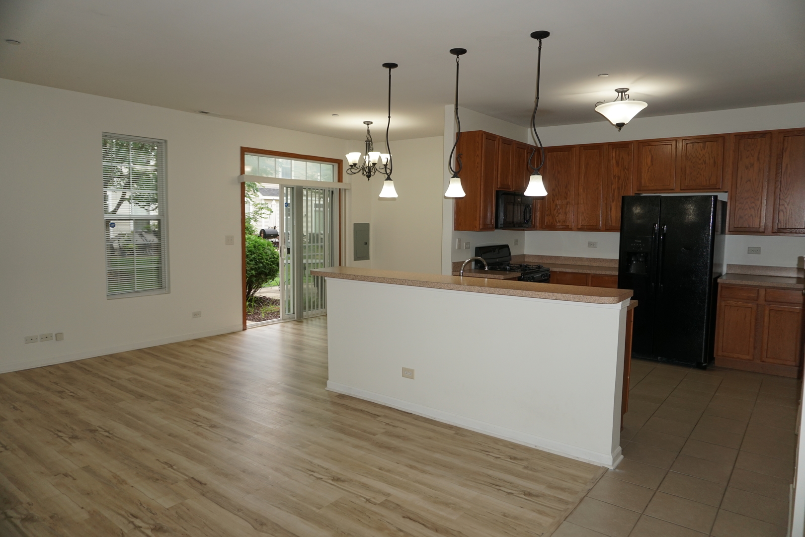 4555 Camden Lane C Property Photo 3