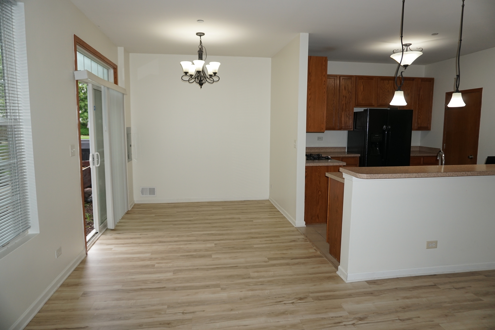 4555 Camden Lane C Property Photo 6