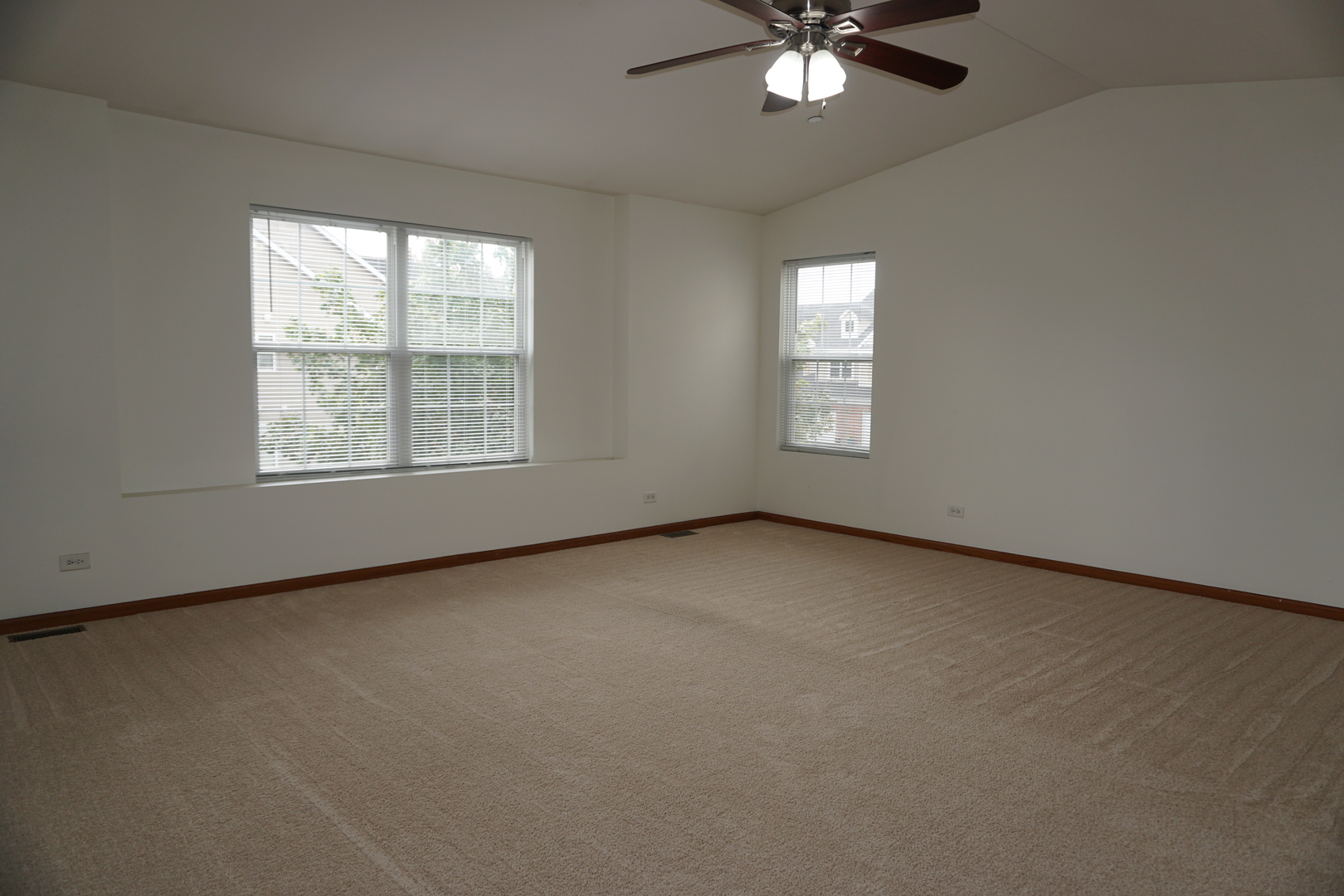 4555 Camden Lane C Property Photo 8