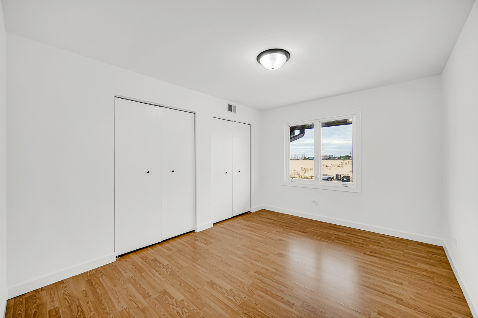 7347 W 79th Place 3c Property Photo 14
