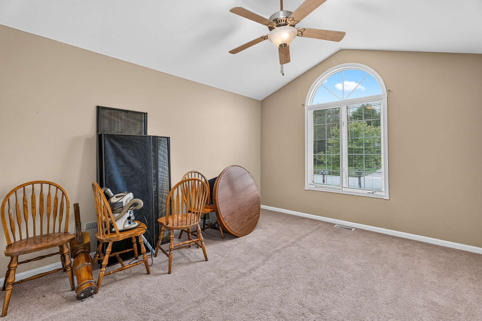 26142 W Highland Drive Property Photo 17