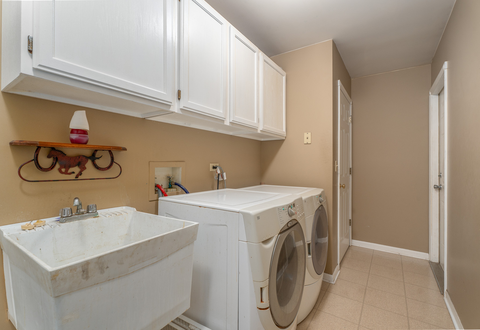26142 W Highland Drive Property Photo 21
