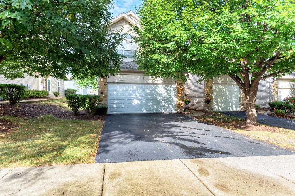 1833 Misty Ridge Lane Property Photo 2