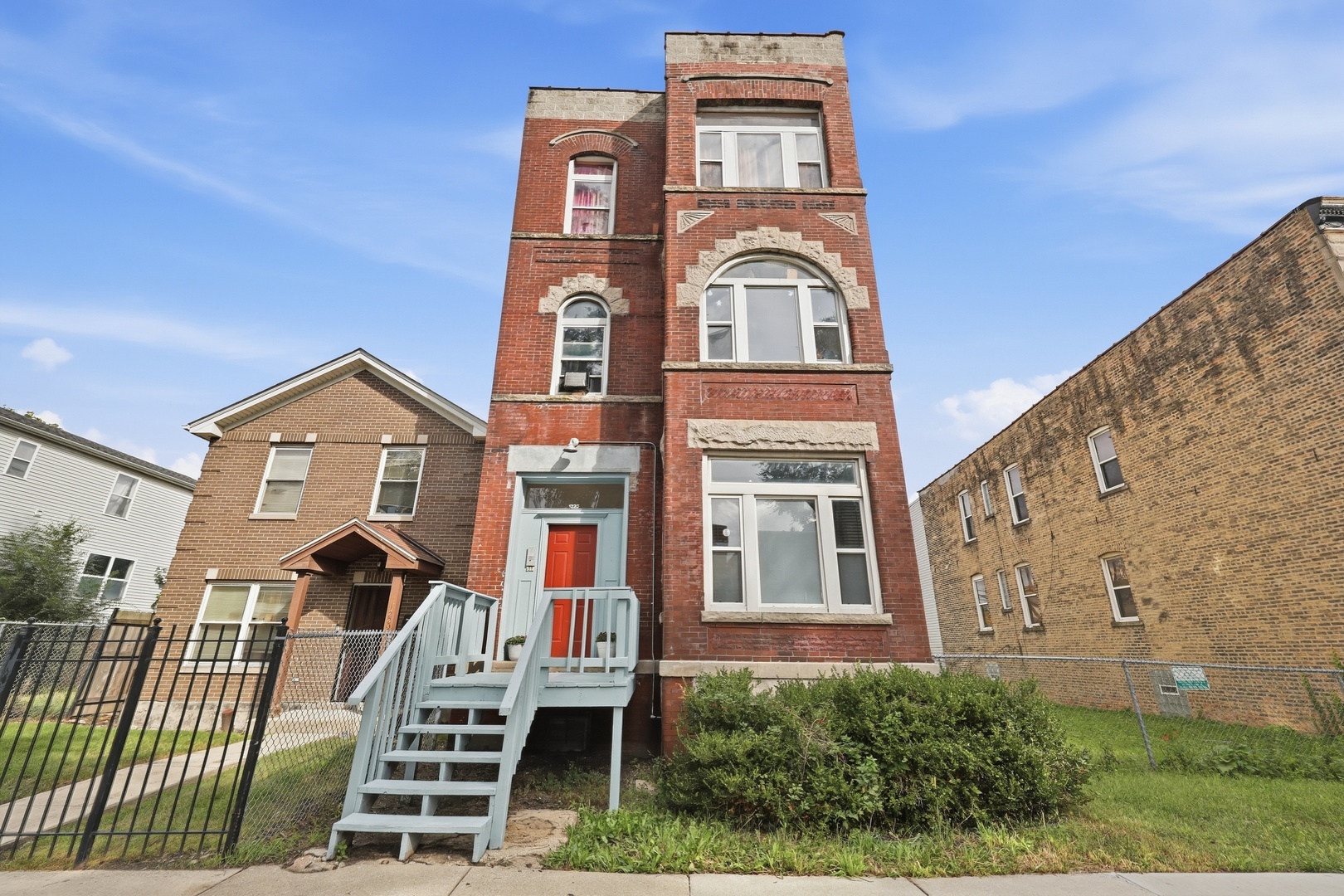1233 S Spaulding Avenue Property Photo 1