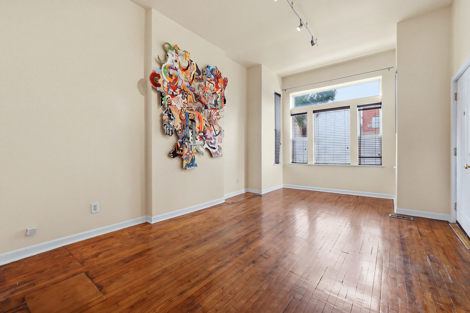 1233 S Spaulding Avenue Property Photo 5