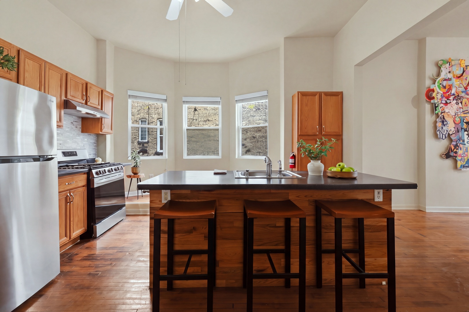 1233 S Spaulding Avenue Property Photo 10