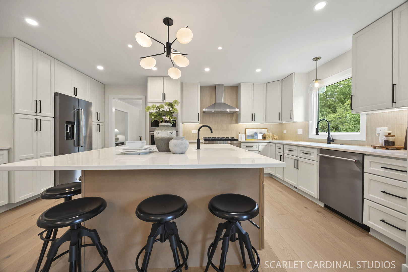 2604 Newport Drive Property Photo 14