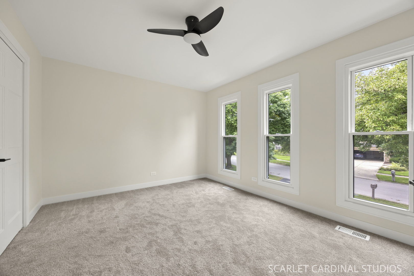 2604 Newport Drive Property Photo 19