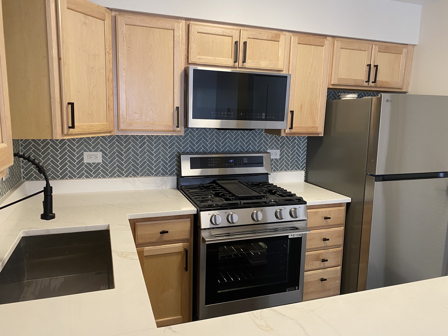 1455 W Fullerton Avenue 203 Property Photo 6