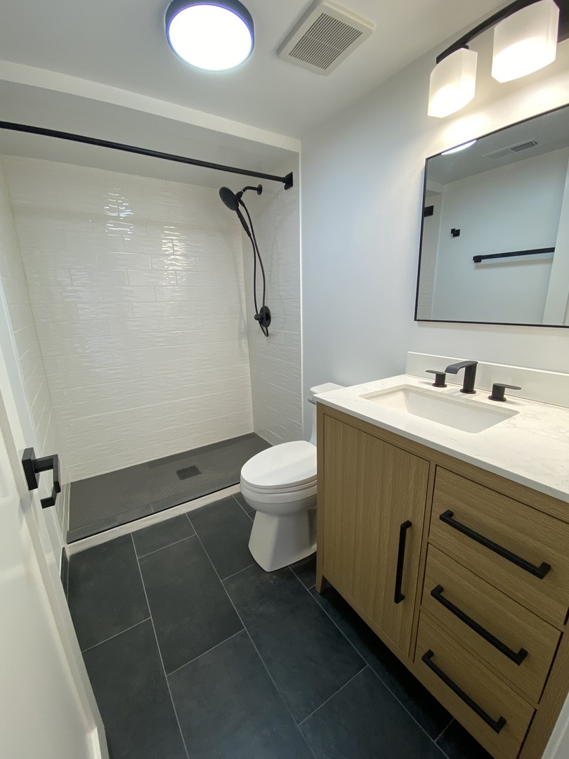 1455 W Fullerton Avenue 203 Property Photo 22