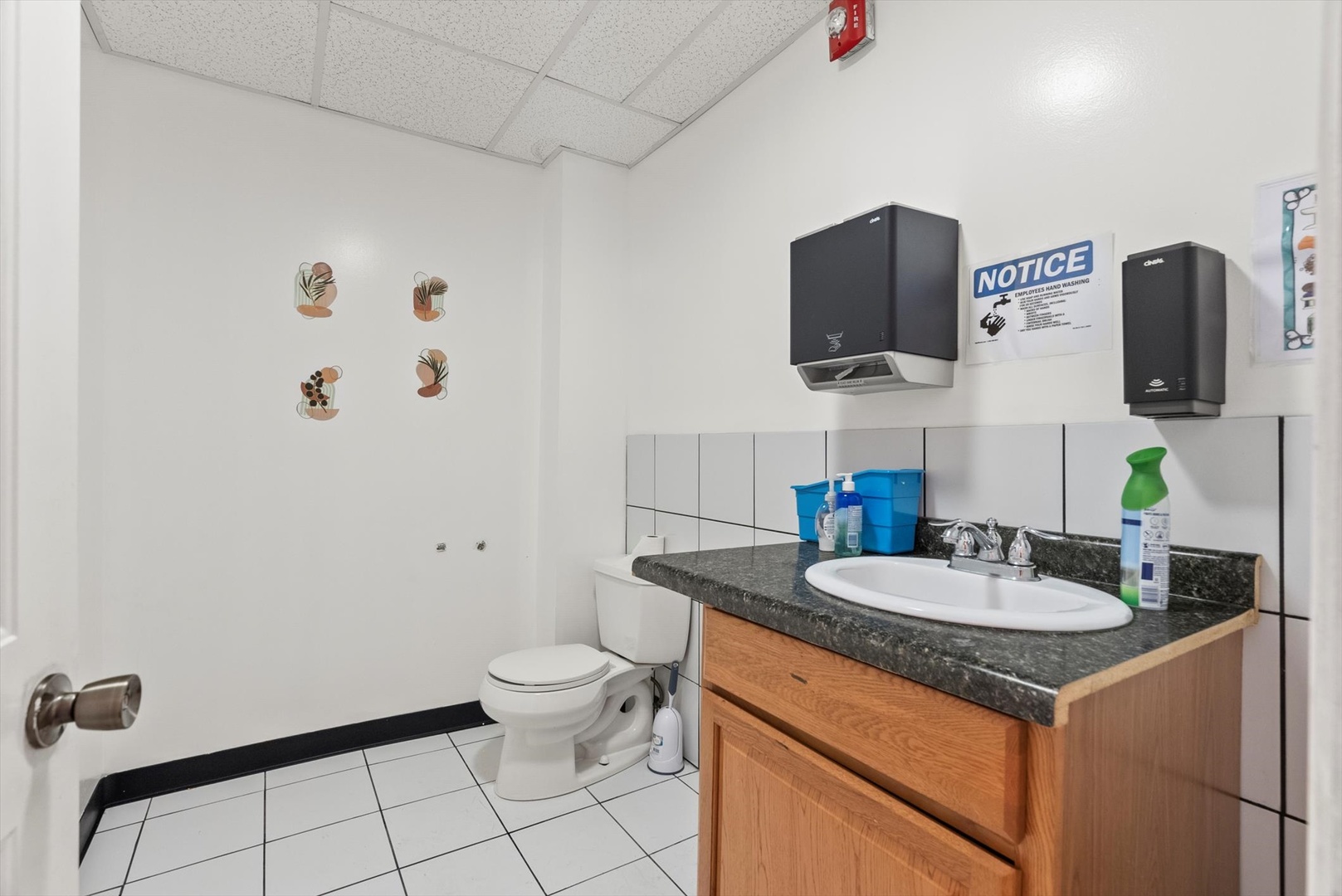 222 E 61st Street Property Photo 40