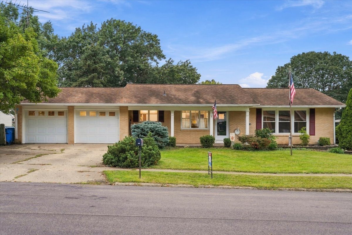 1113 Beech Drive Property Photo 1