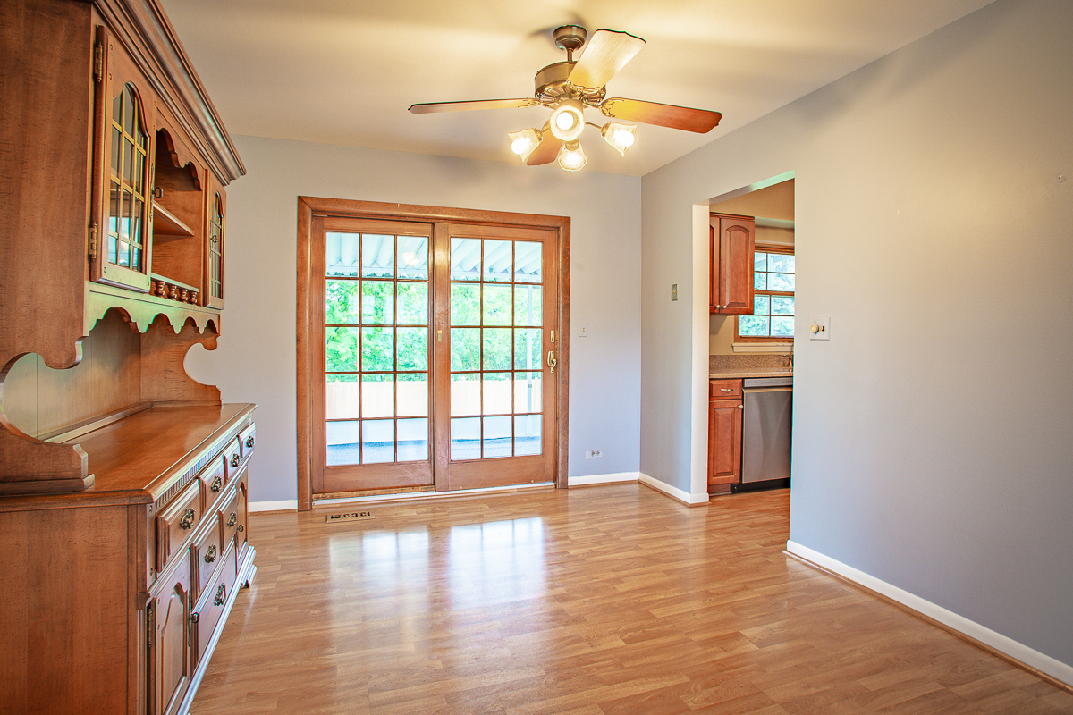 1379 Cumberland Circle Property Photo 4