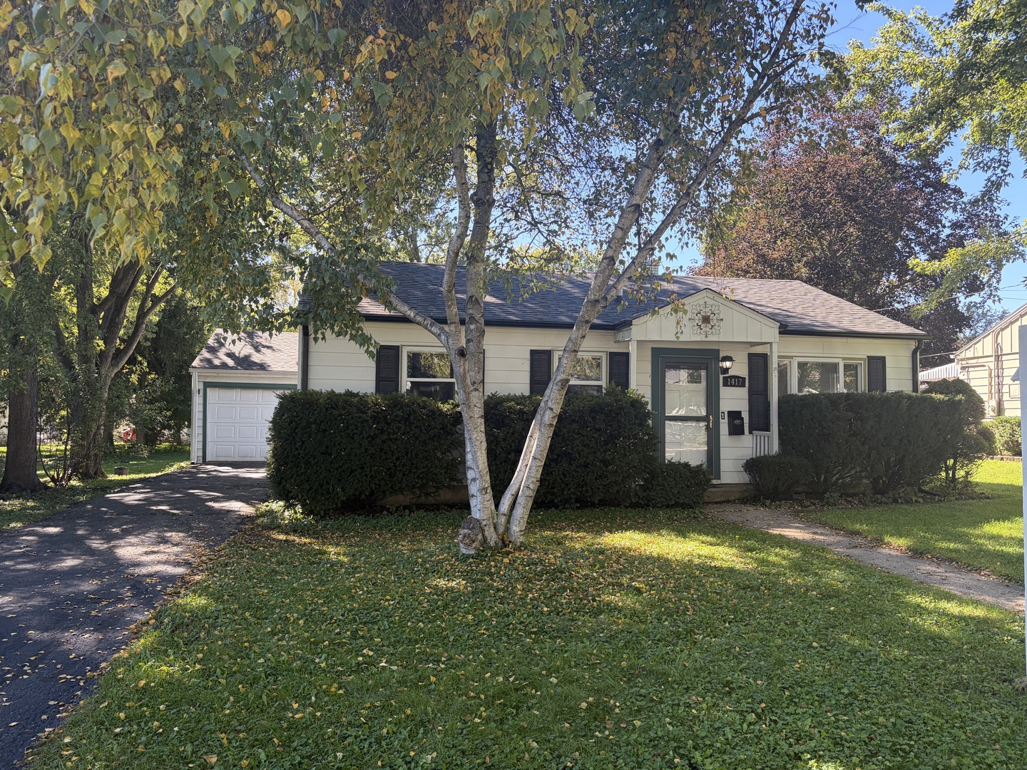 1417 Walnut Drive Property Photo 1