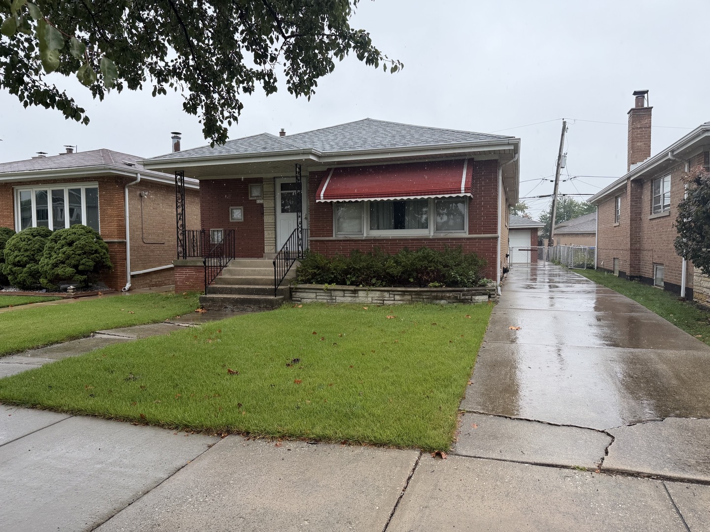 8325 S Karlov Avenue Property Photo 1