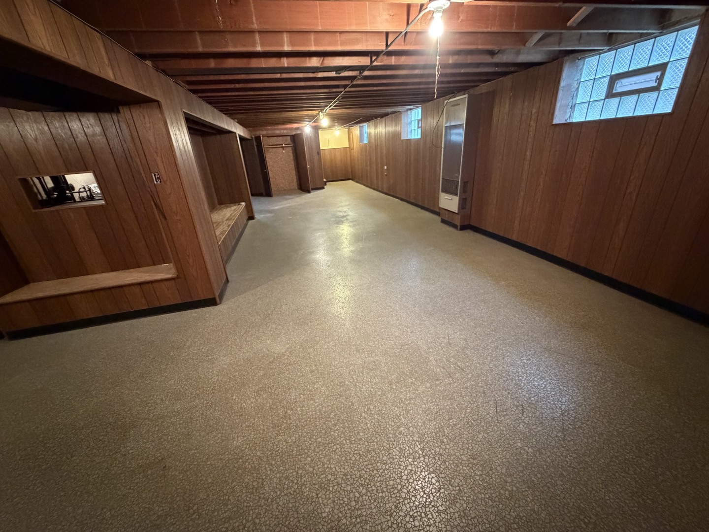 8325 S Karlov Avenue Property Photo 13