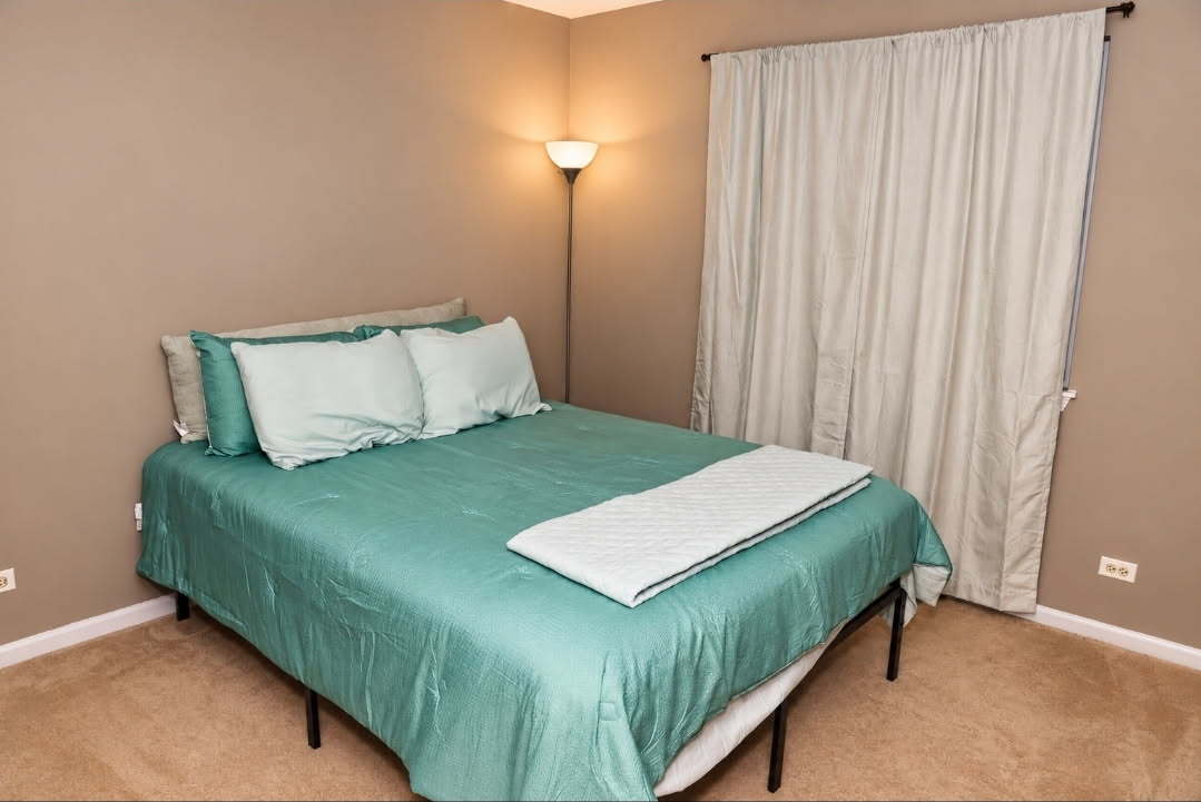 1749 Newport Lane Property Photo 11