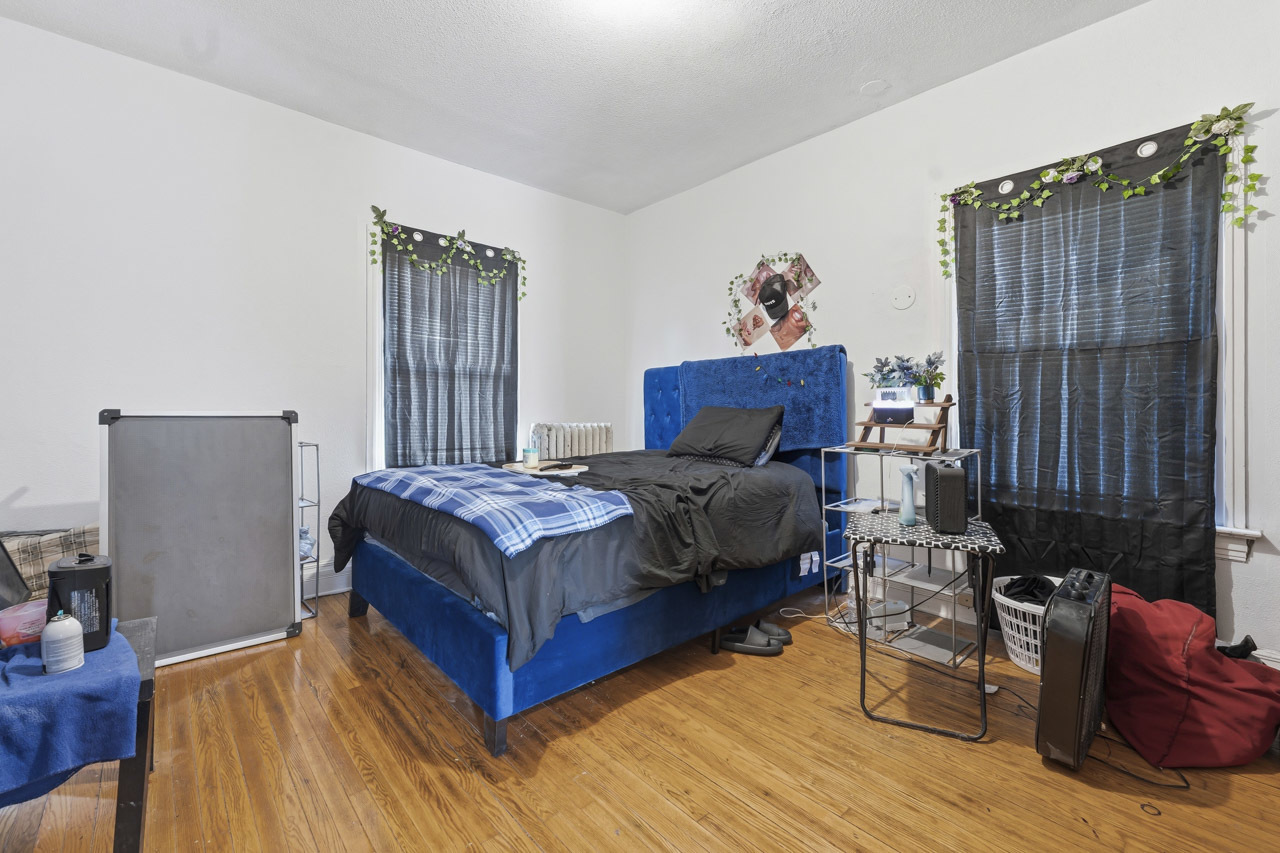 51 W 21st Street Property Photo 16