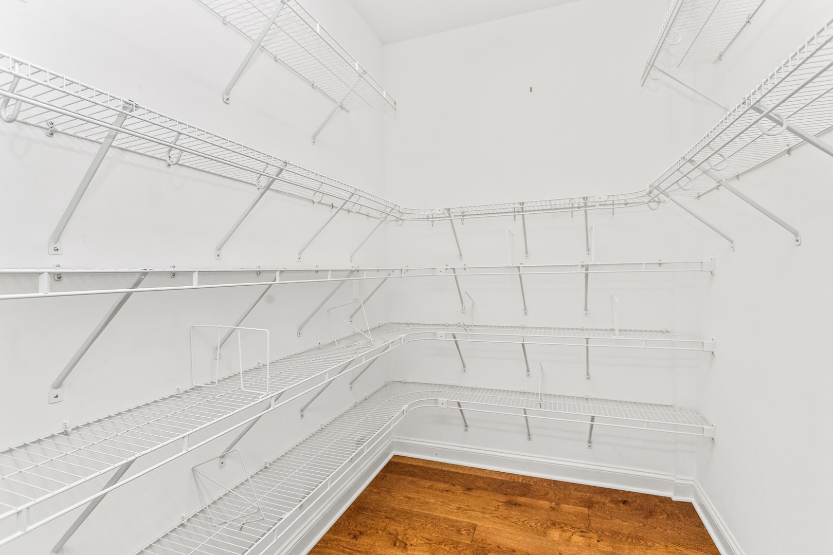 4953 Oakton Street 703 Property Photo 18