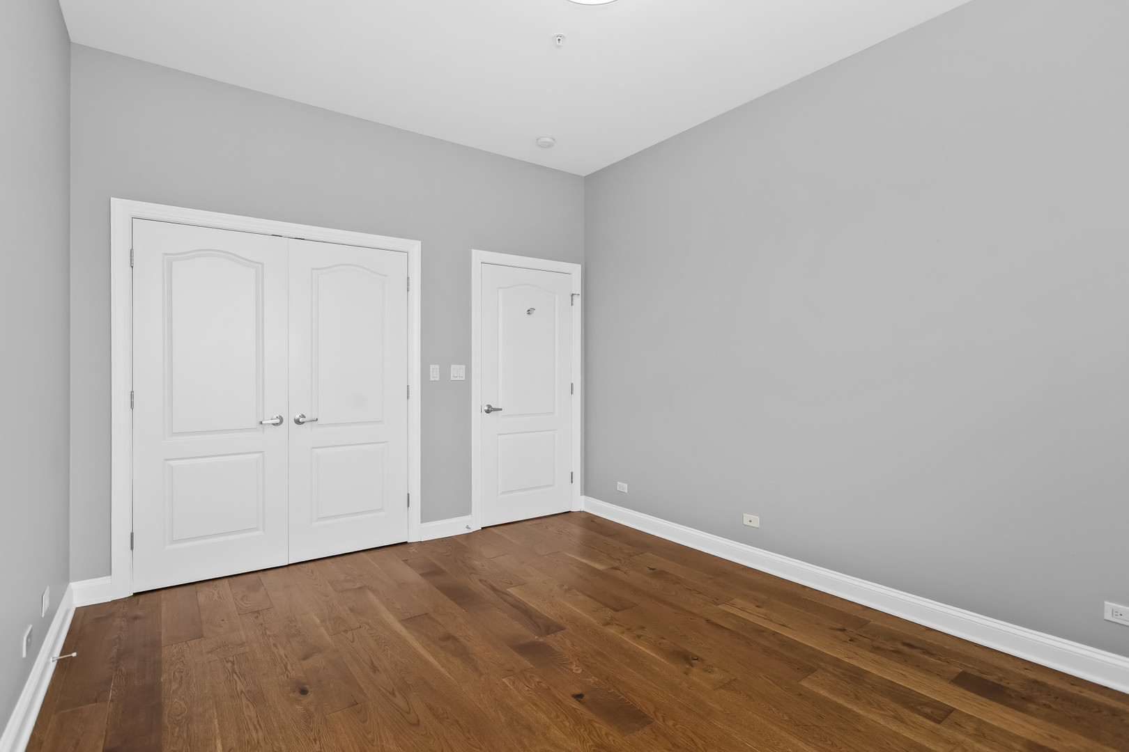 4953 Oakton Street 703 Property Photo 23