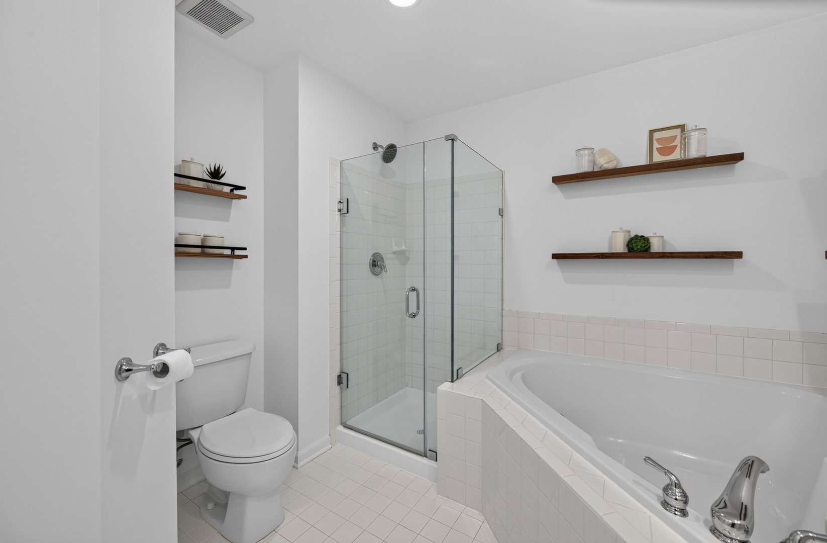 715 G Street Property Photo 32