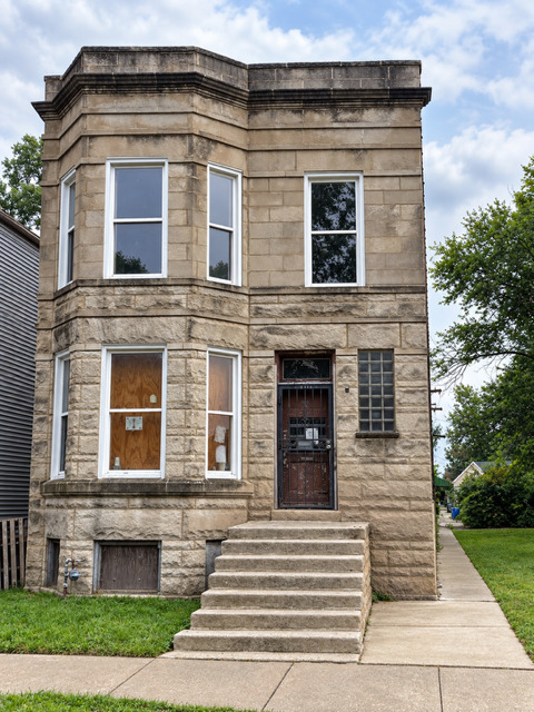 1111 W 61st Street Property Photo 1
