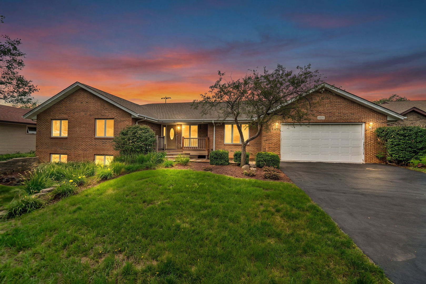 6626 Shadybrook Trail Property Photo 1
