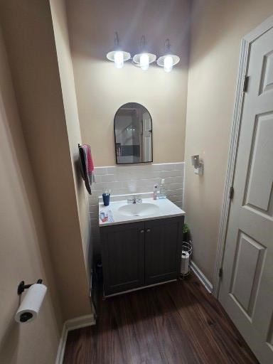 8237 S Burley Avenue Property Photo 7