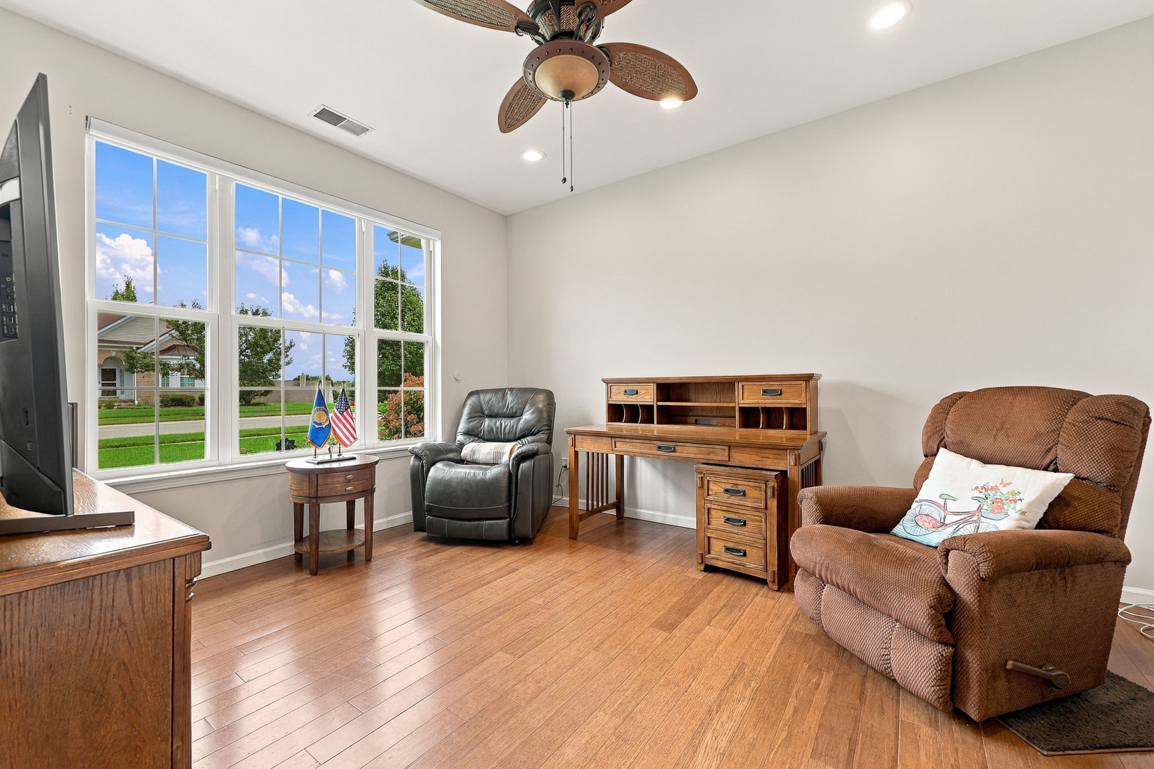 12805 Muir Drive Property Photo 14