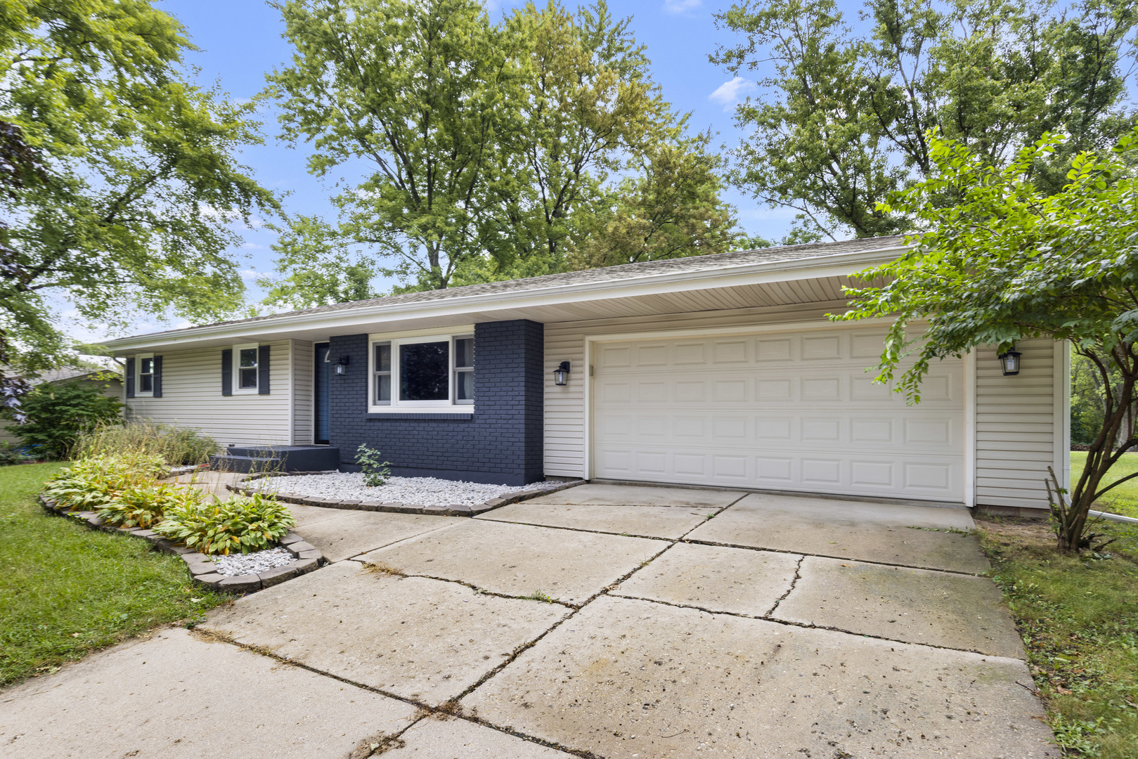 6128 Bristlecone Lane Property Photo 1