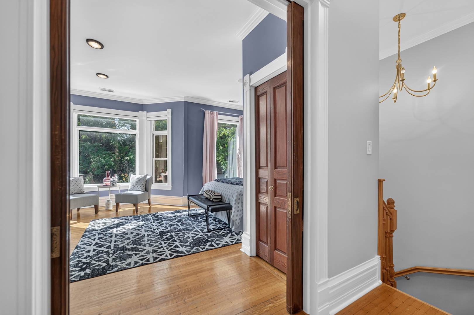 634 W Briar Place Property Photo 35
