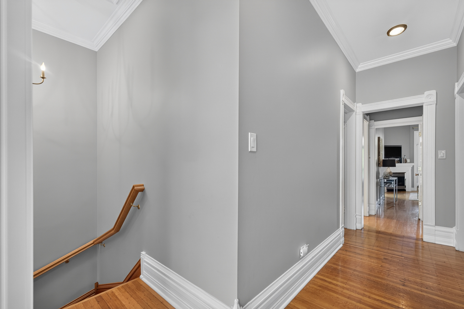 634 W Briar Place Property Photo 39