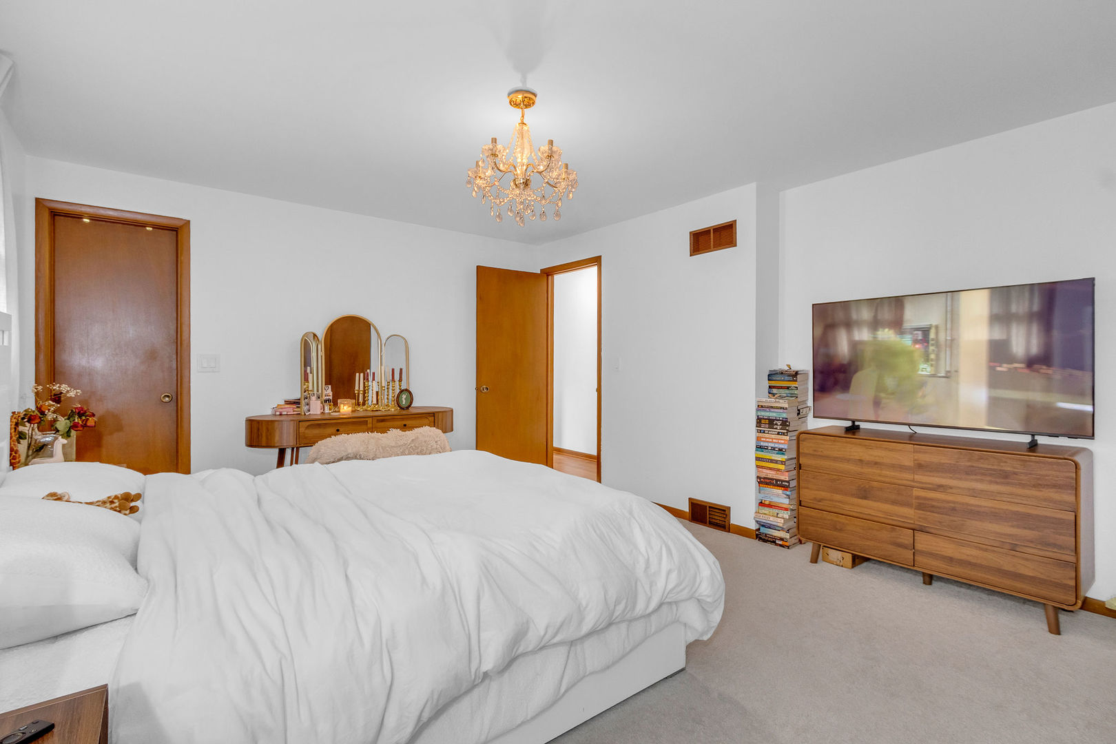 1177 Meadow Lane Property Photo 14