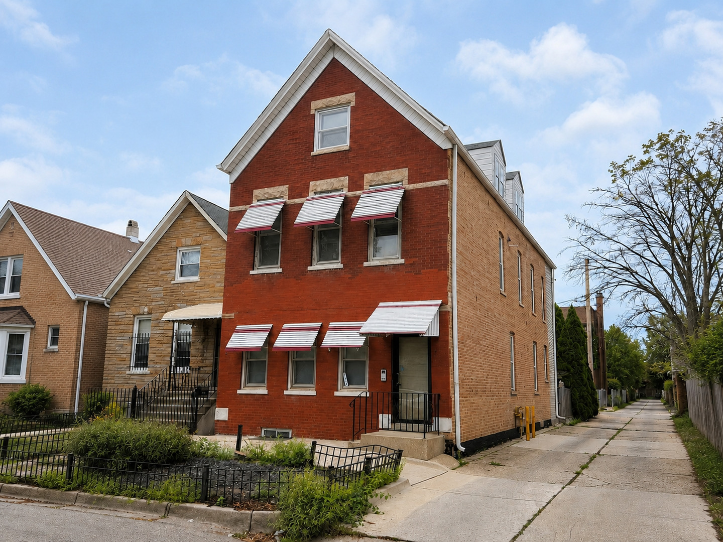 3610 S Seeley Avenue 3 Property Photo 1