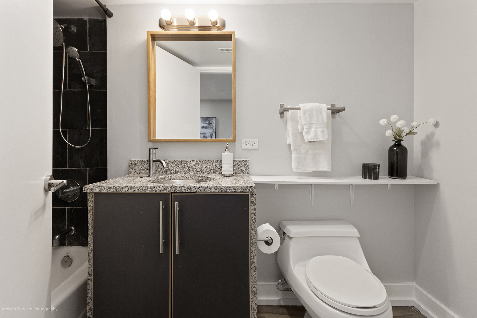 1625 W Ainslie Street Be Property Photo 7