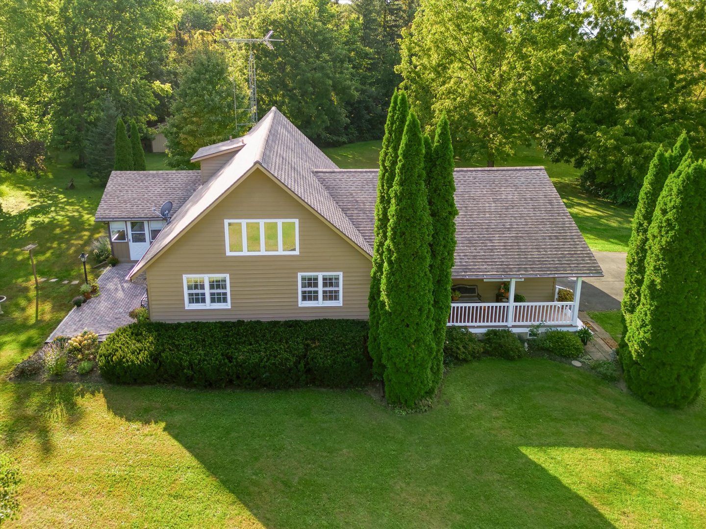 27665 Schafer Road Property Photo 3
