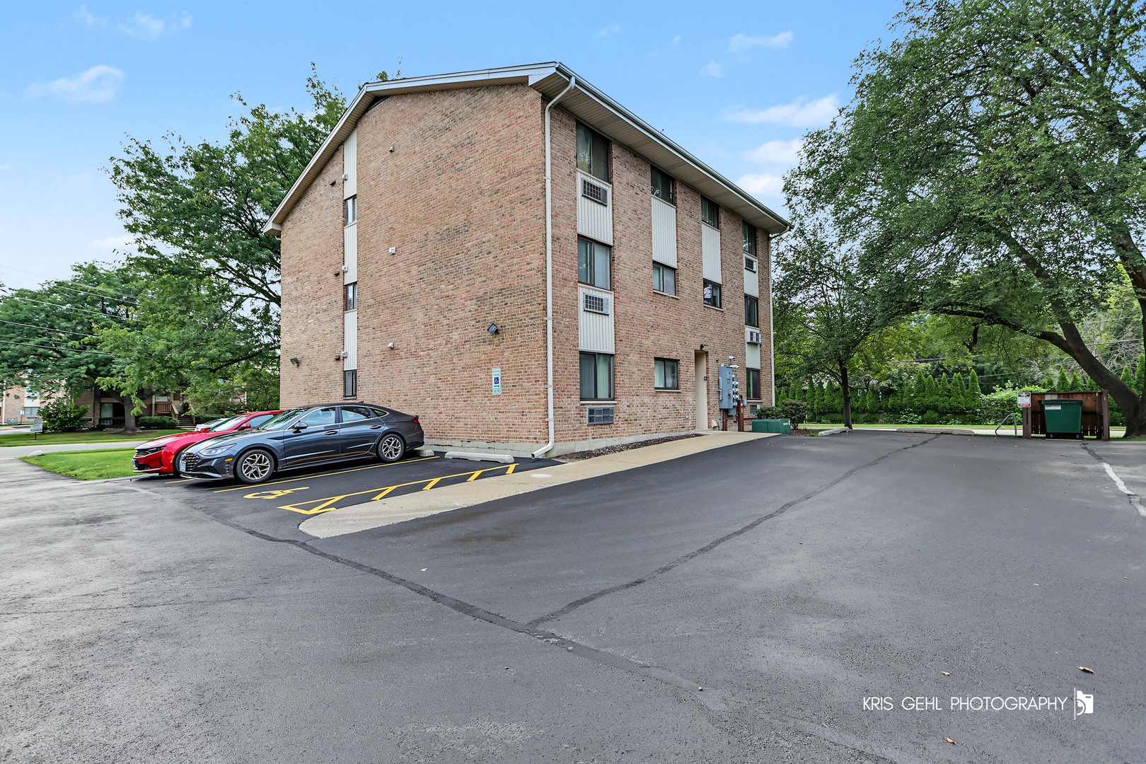 271 12th Street B Property Photo 15