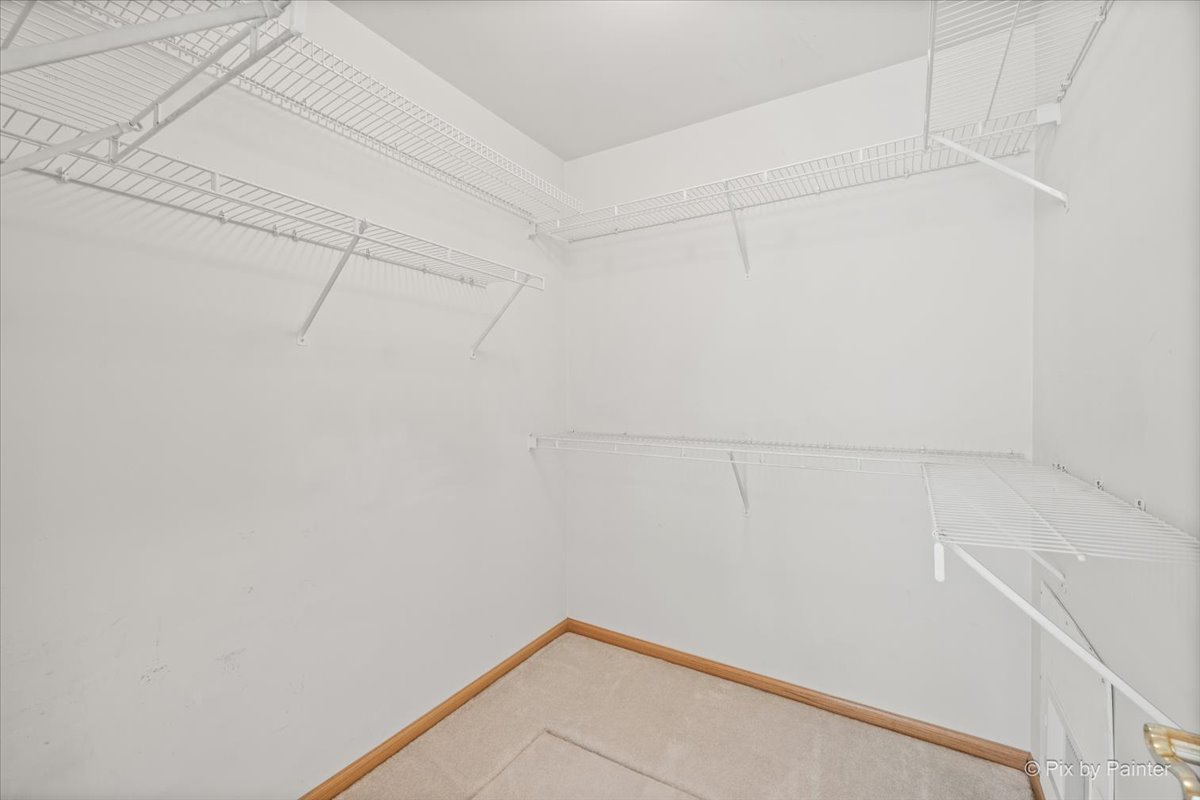 664 Mayfair Drive Property Photo 18