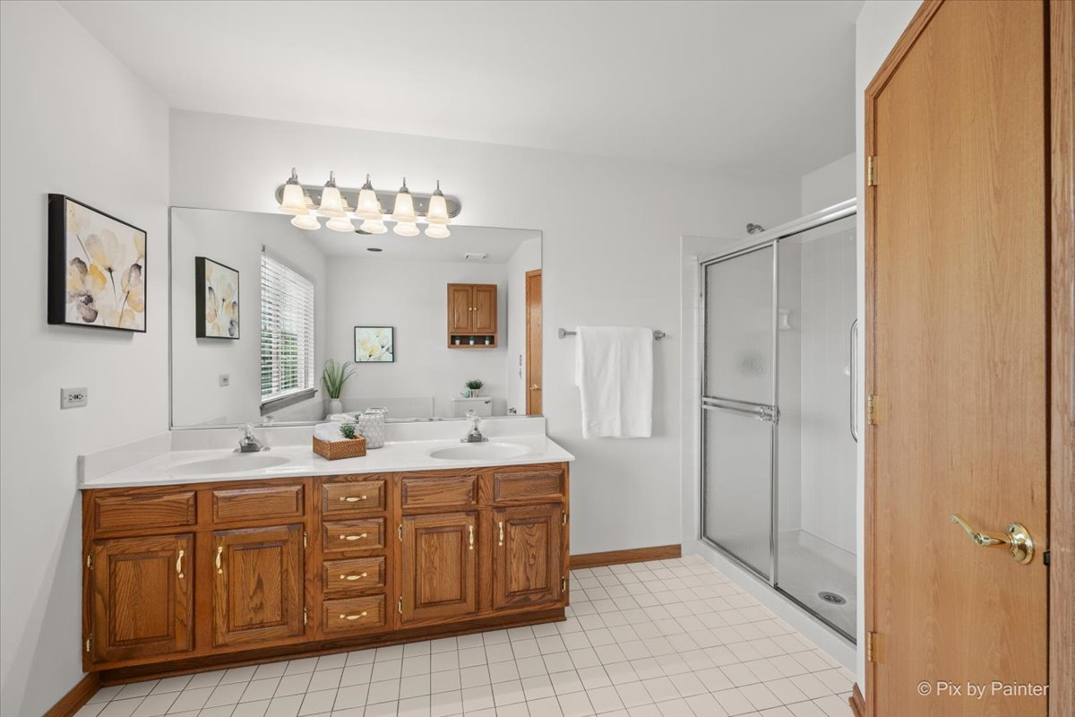 664 Mayfair Drive Property Photo 20