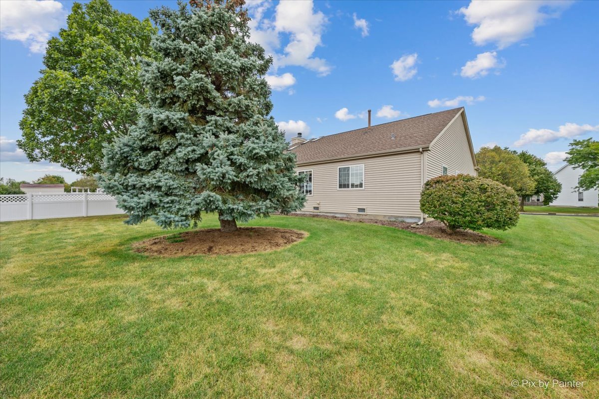 664 Mayfair Drive Property Photo 29