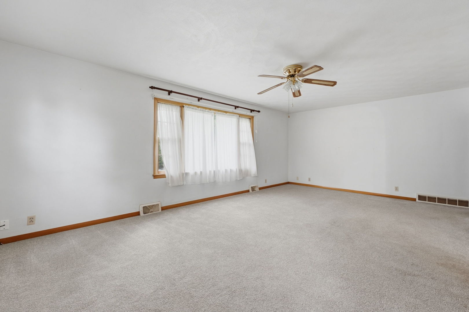 402 Sw 5th Street Property Photo 4