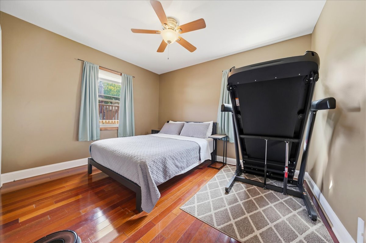1097 Cypress Lane Property Photo 18
