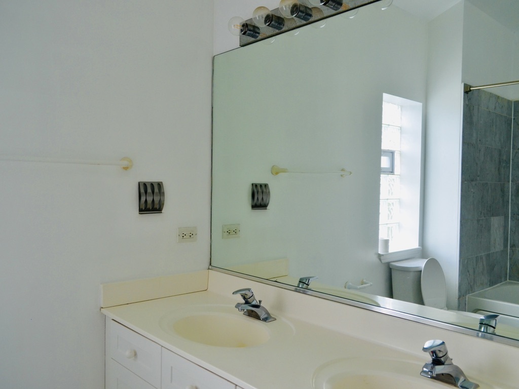 6200 S Ingleside Avenue 13a Property Photo 11