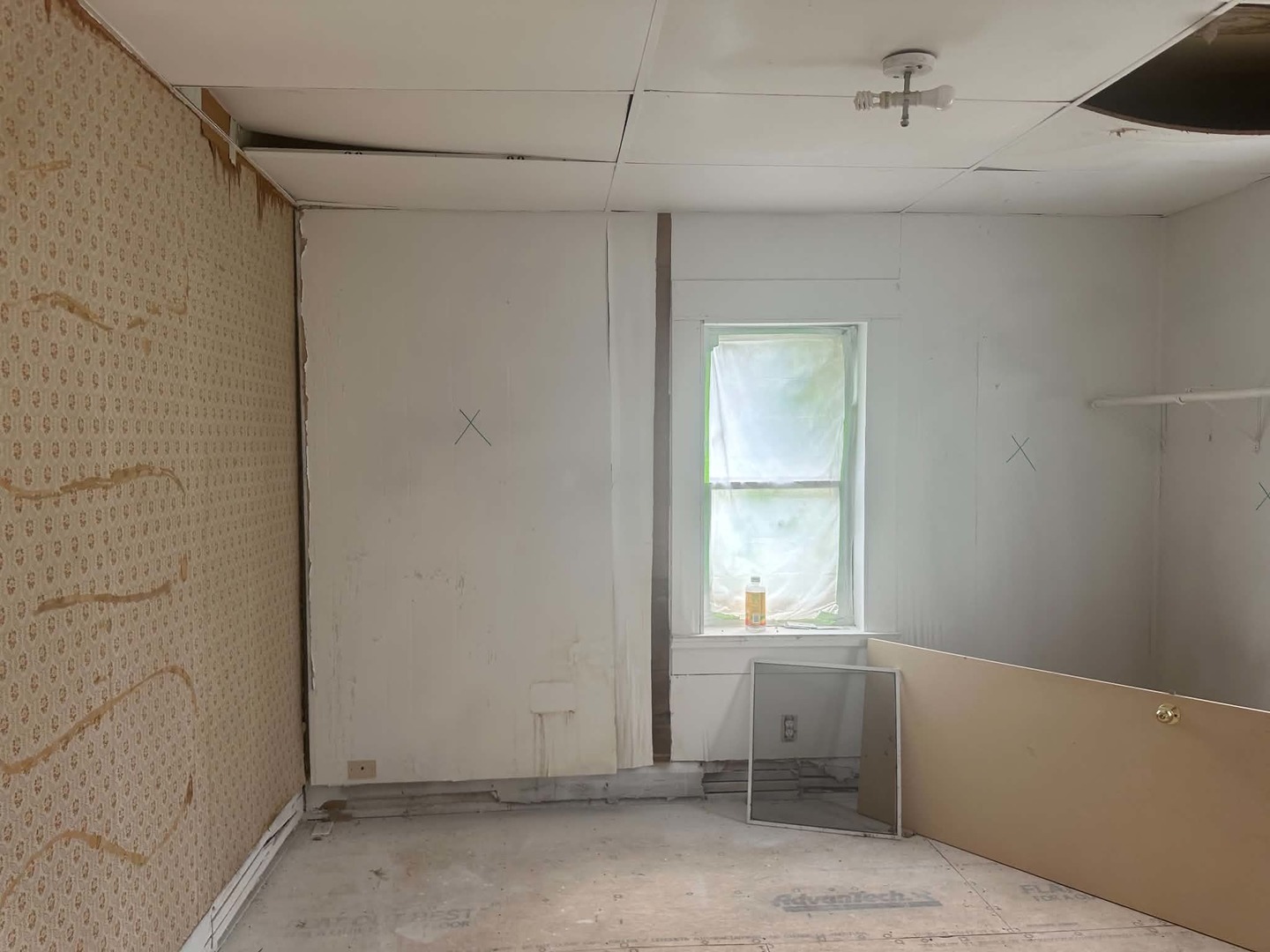 807 S Spruce Street Property Photo 5