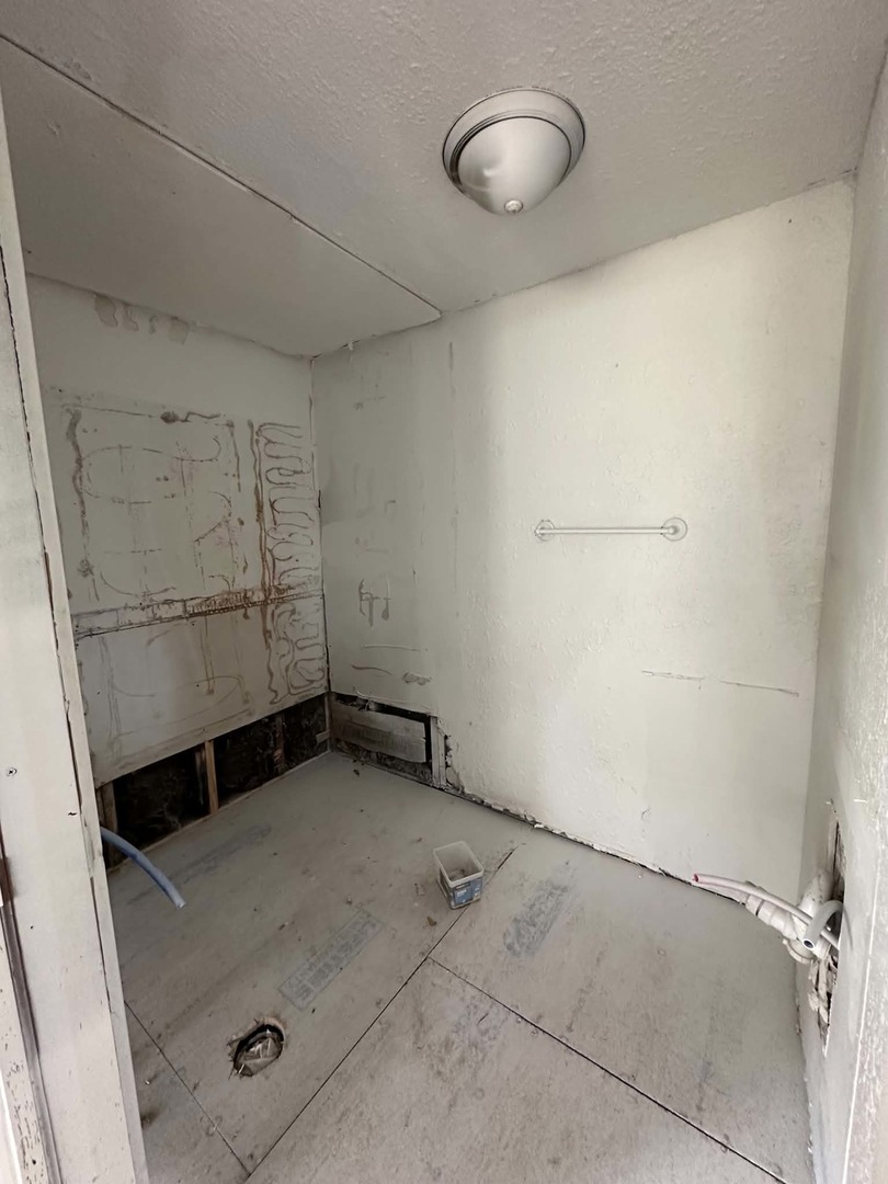 807 S Spruce Street Property Photo 8